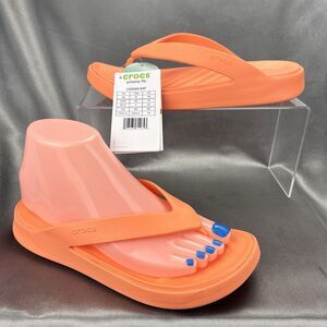 CROCS Getaway Wedge Flip Flop Women's 6 Peach Coral‎ 209589 Beach Summer Sandals